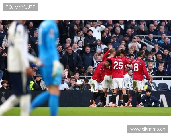 曼联未来何在?衰落豪门面临严重战术危机与阵容撕裂 曼联未来何在?衰落豪门面临严重战术危机与阵容撕裂