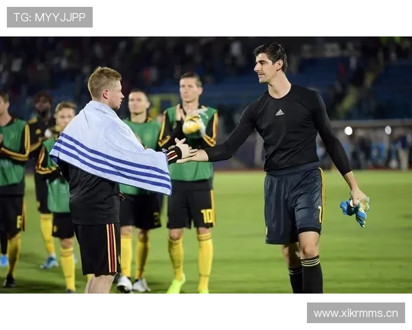 德布劳内 vs 内马尔:组织能力与进攻发起方式差异 德布劳内 vs 内马尔:组织能力与进攻发起方式差异