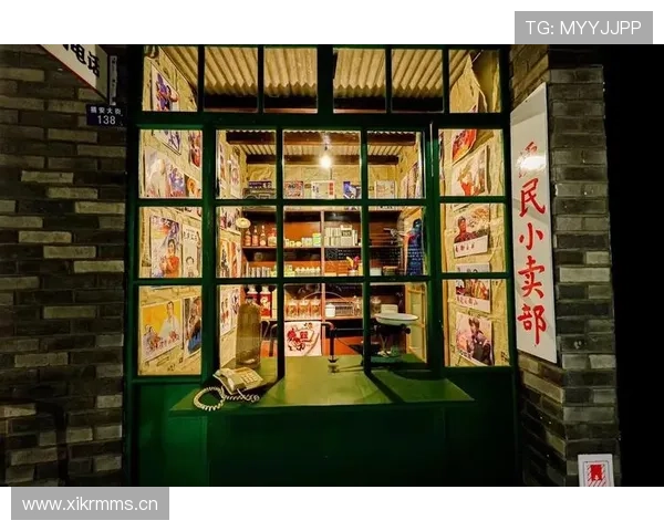 蒋林静晒家居照，我的衣橱像小卖部，她的像私人博物馆